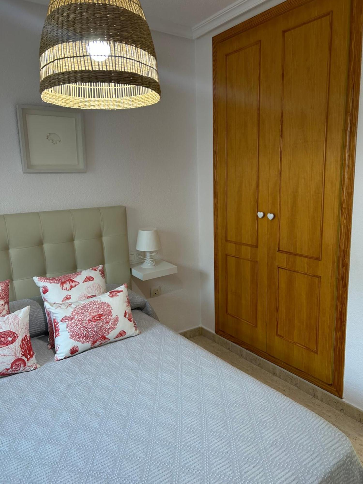 Acogedor Apartamento En La Playa Vera Exteriör bild